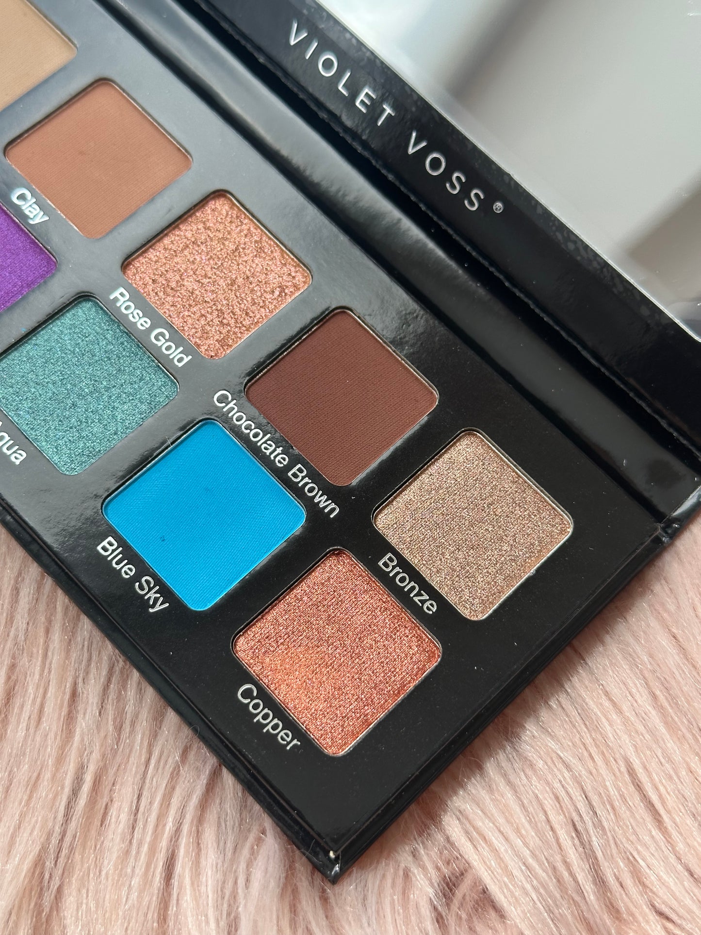 VIOLET VOSS ESSENTIALS 2