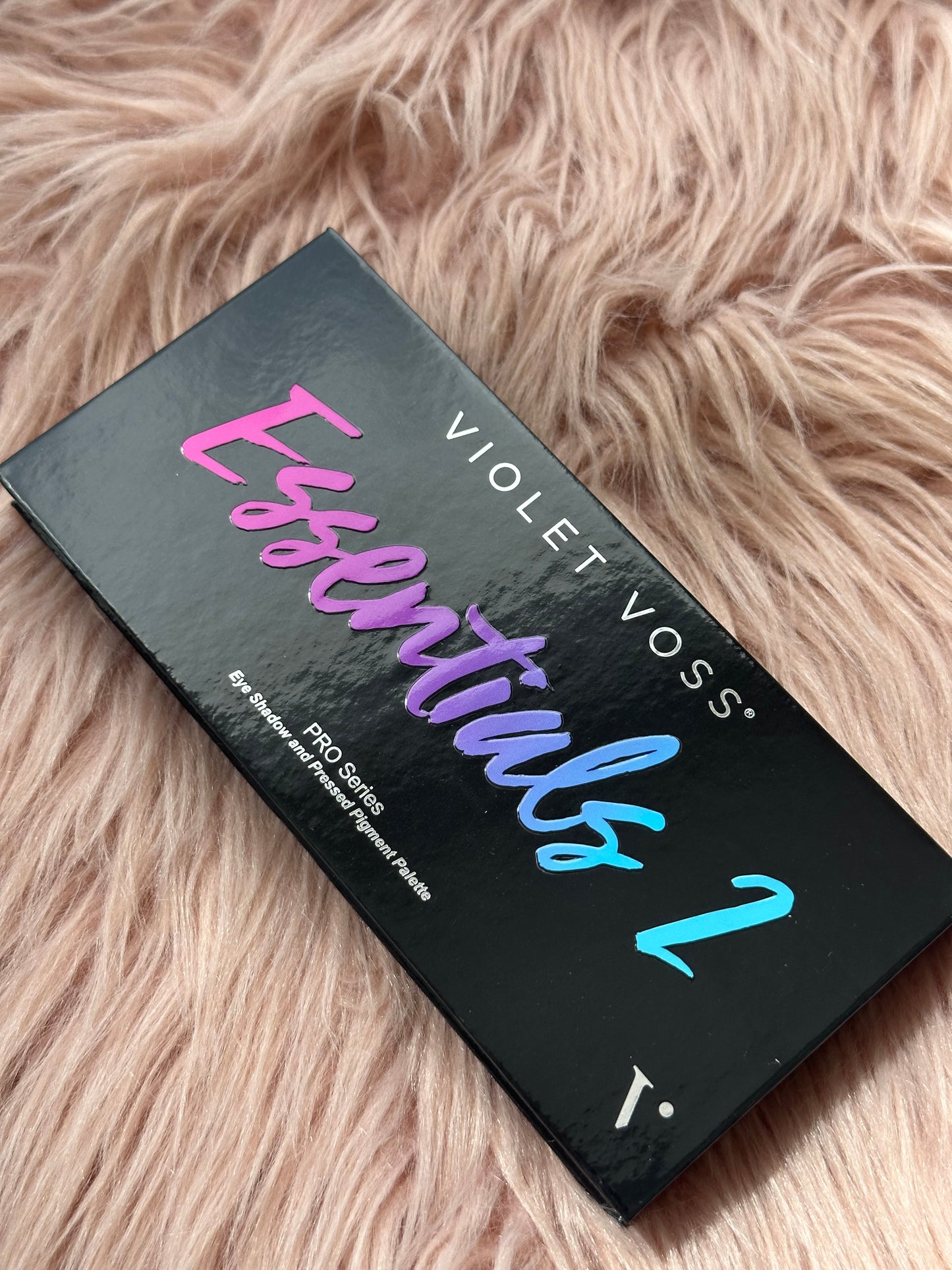 VIOLET VOSS ESSENTIALS 2