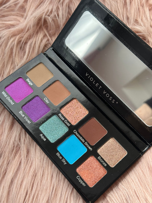 VIOLET VOSS ESSENTIALS 2